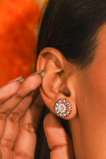 Load image into Gallery viewer, Sapphire Sunray Earring