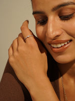 Load image into Gallery viewer, Shining Minimal Ring | Engagment ring | Promise ring